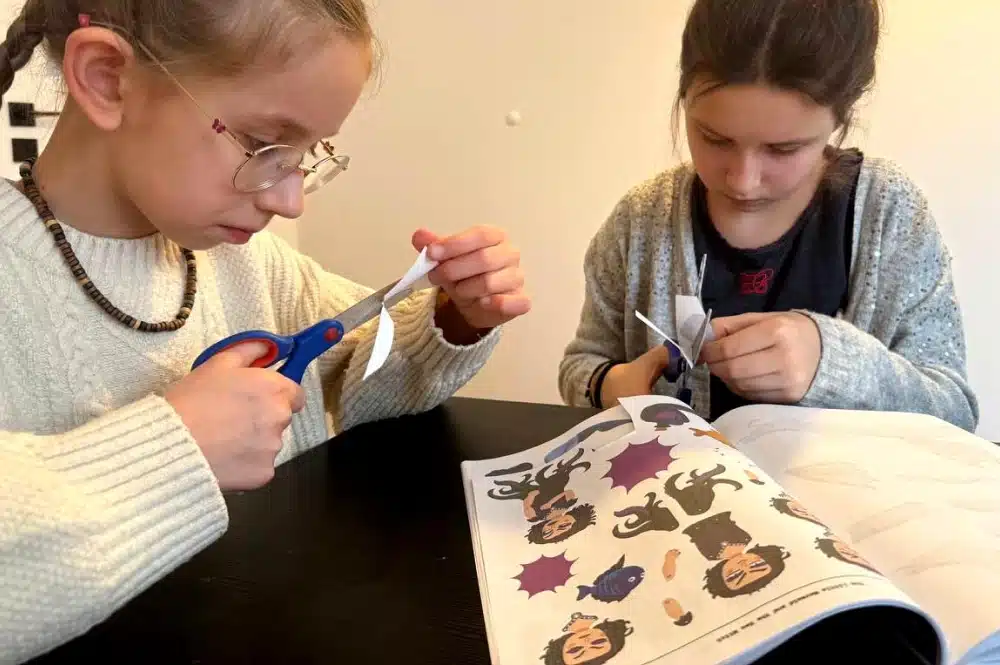 Children creating stop-motion animation with the Babilling Animation Kit